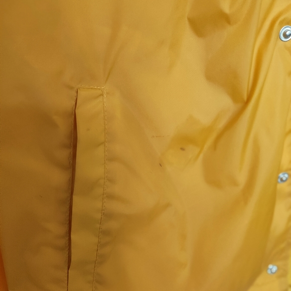 ๐3/$30 F21 Windbreaker Jacket - Picture 4 of 6